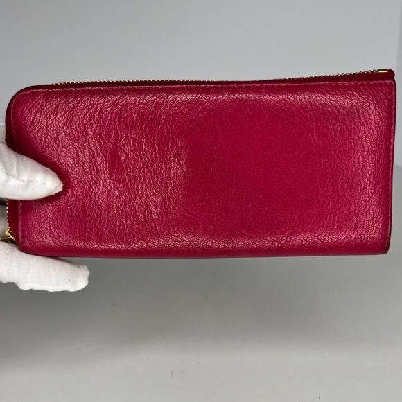 🩷Miu Miu Pink Soft Leather Zip Around Long Wallet | PRELOVED🩷 - Picture 2 of 6